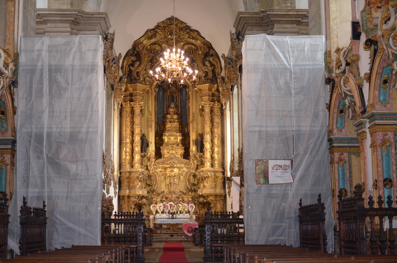 Púlpitos da Igreja do Mosteiro de S. Miguel de Refojos estão a ser restaurados
