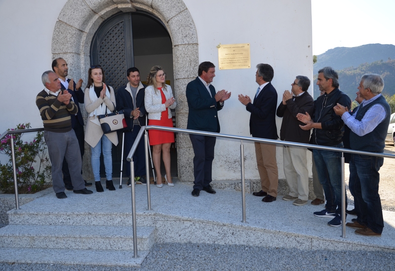 Presidente da Cmara preside a inauguraes na freguesia de Basto