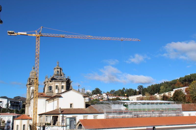 Leia mais sobre Cmara Municipal continua a investir fortemente Mosteiro de S. Miguel de Refojos