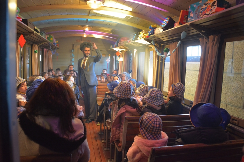 Hora do Conto levou meia centena a viajar no «Comboio da Fantasia»