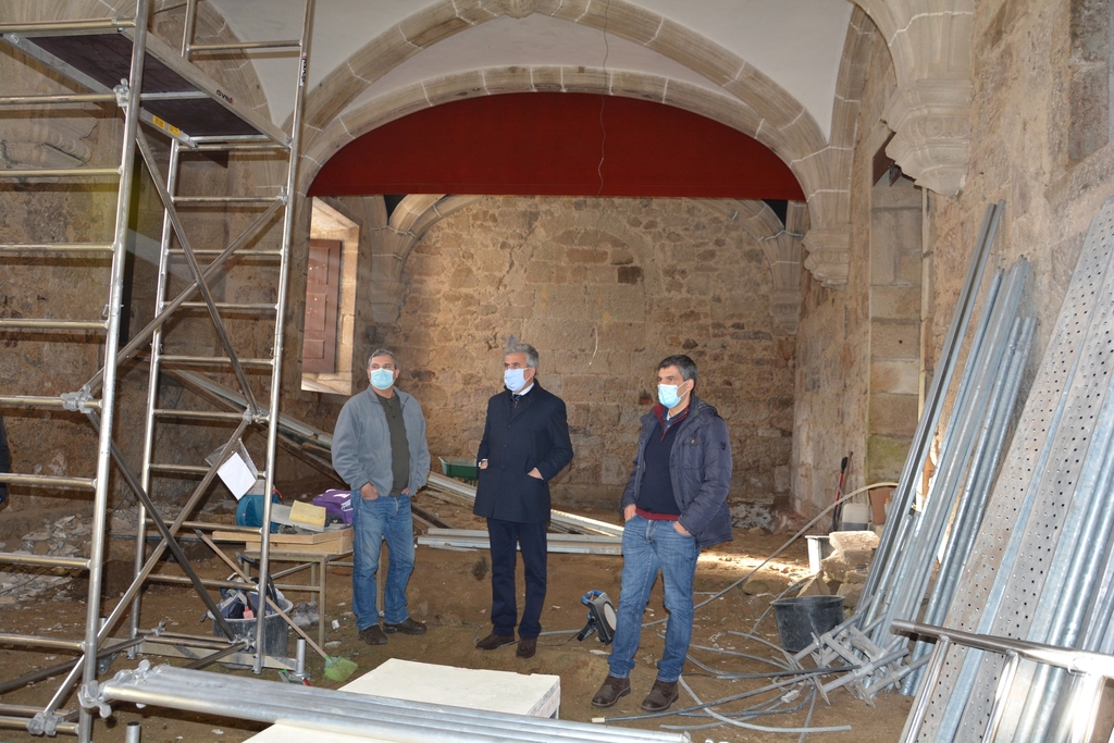 Presidente da Câmara visitou obras no antigo refeitório e livraria do Mosteiro