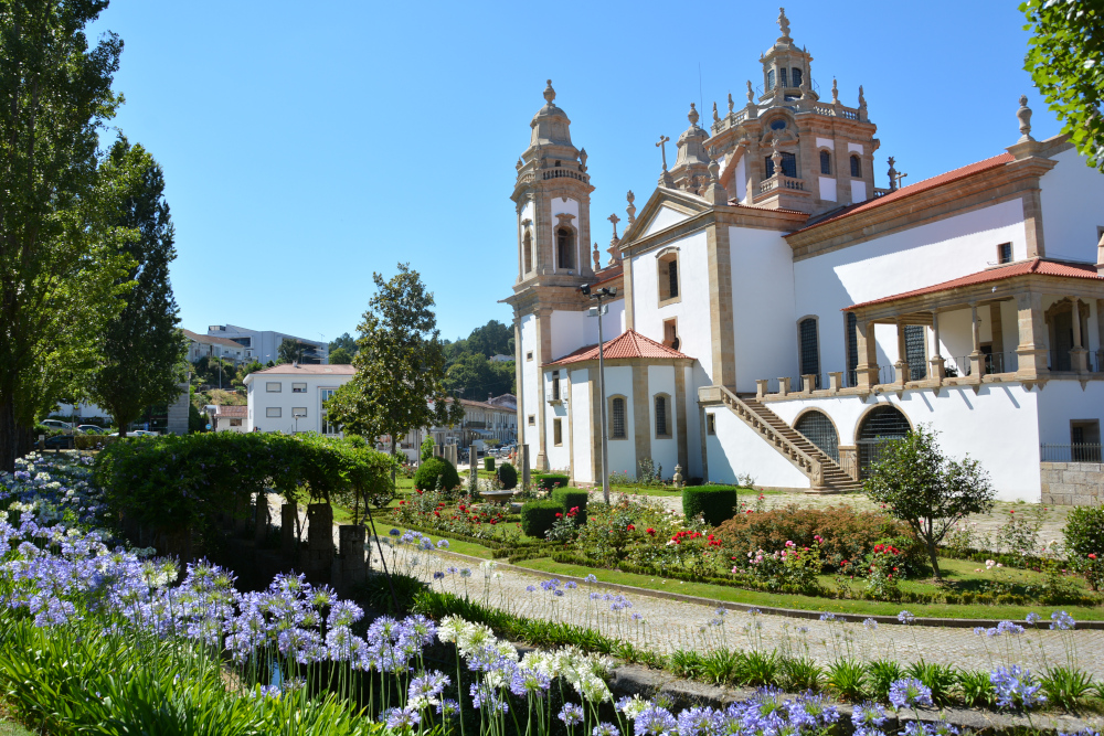 Mosteiro de S. Miguel de Refojos - Jardim dos Arcebispos