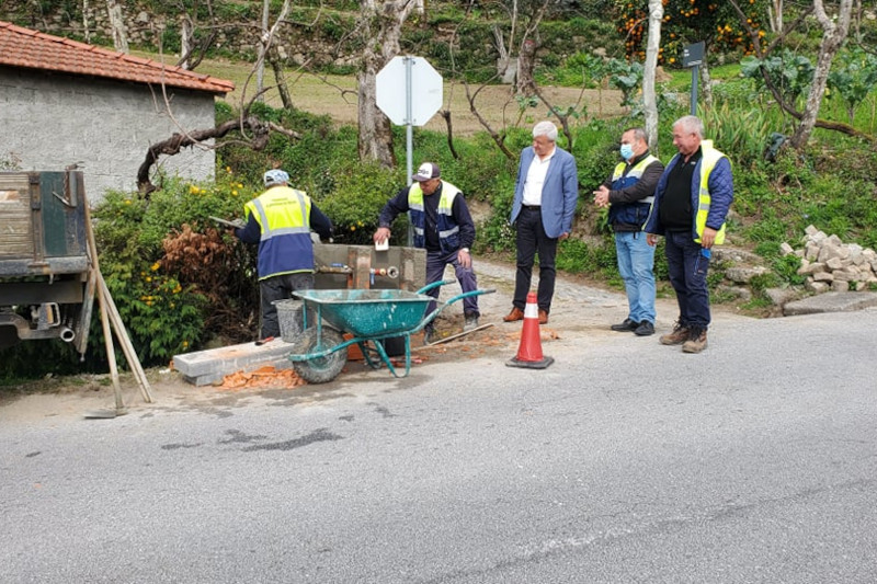 Câmara Municipal renova rede de abastecimento de água em Eiró e Riodouro