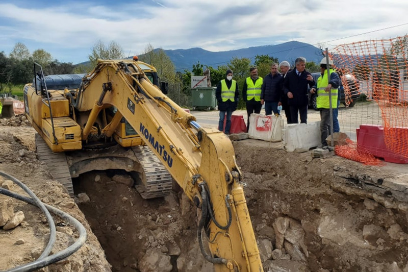 Segunda fase de ampliação da rede de saneamento em Cavez