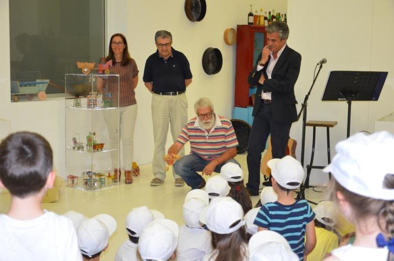 Presidente da Câmara Municipal inaugurou exposição ‘Brinquedos de outros tempos’