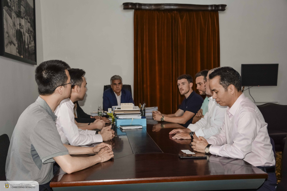 Presidente da Câmara recebeu empresários do Grupo Kion nos Paços do Concelho