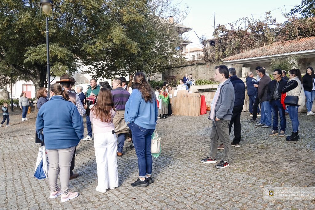 Feira Tradicional e Etnográfica