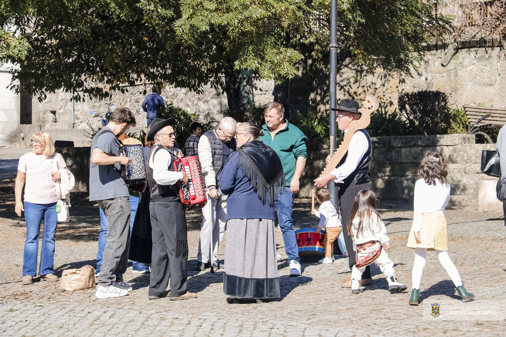 Feira Tradicional e Etnográfica