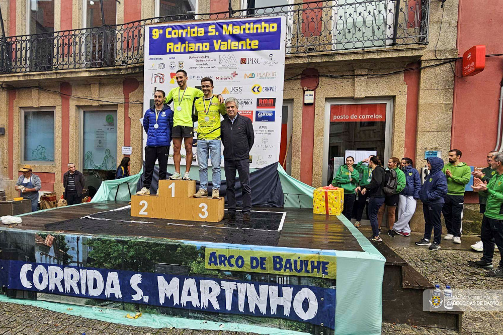 9.ª Corrida de S. Martinho Adriano Valente realizou-se no Arco de Baúlhe