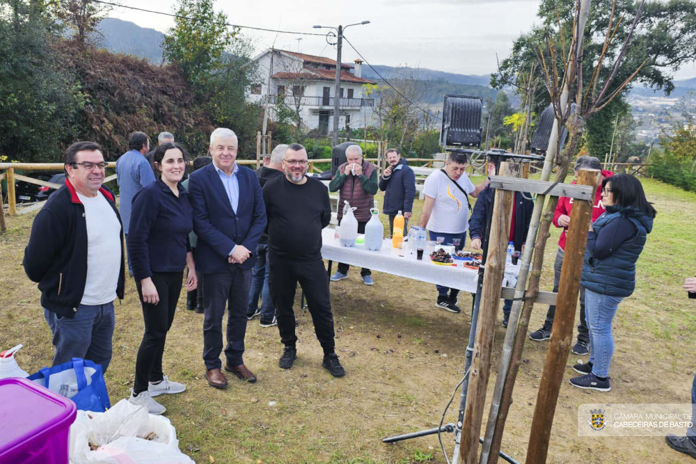 Leia mais sobre Vice-presidente da Câmara no magusto-convívio na Faia