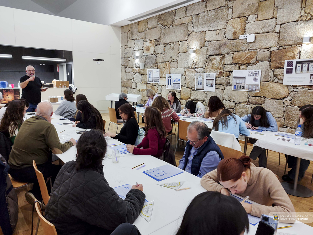 Workshop de cerâmica - Pintura de Azulejos