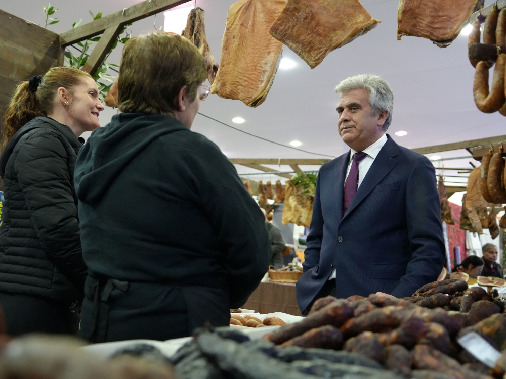 Presidente da Câmara Municipal inaugurou 27.ª Festa da Orelheira e do Fumeiro de Cabeceiras de Basto