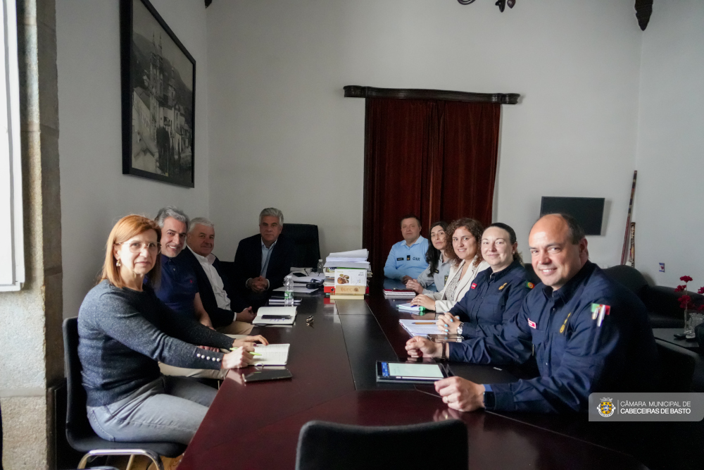 Leia mais sobre Reunião de preparação do DECIR 2025 realizou-se nos Paços do Concelho