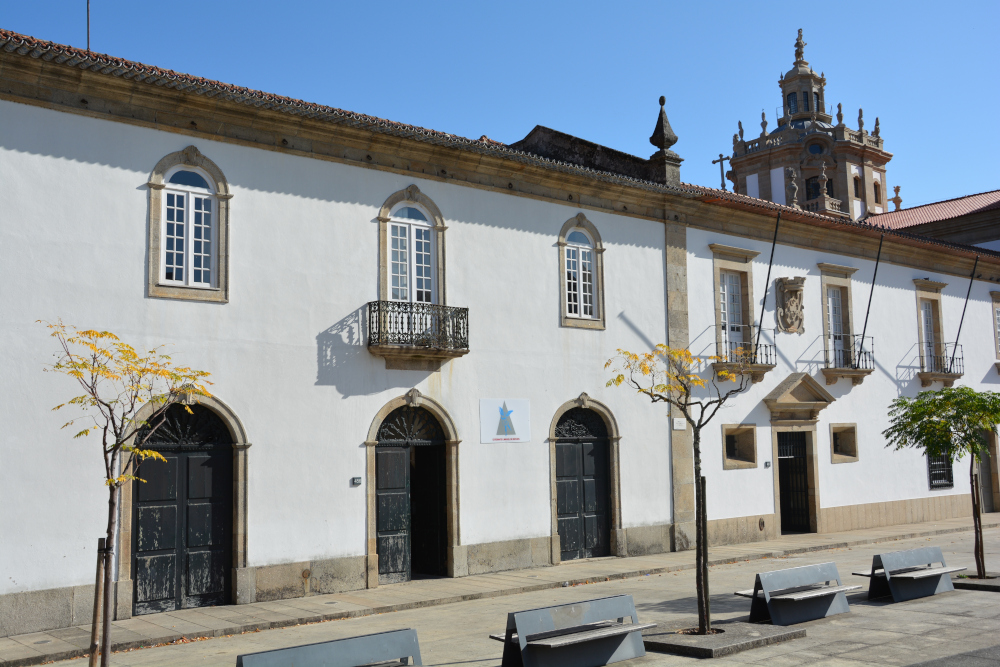Leia mais sobre Câmara quer garantir que Colégio de S. Miguel de Refojos continue ao serviço do interesse público