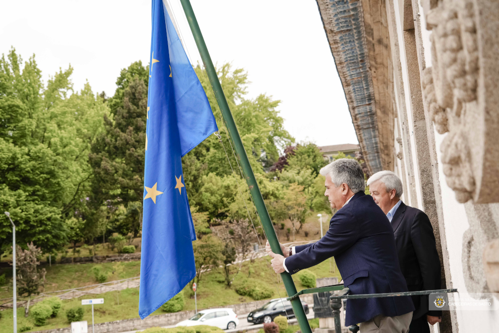 Leia mais sobre Dia da Europa 2025 - Hastear da Bandeira