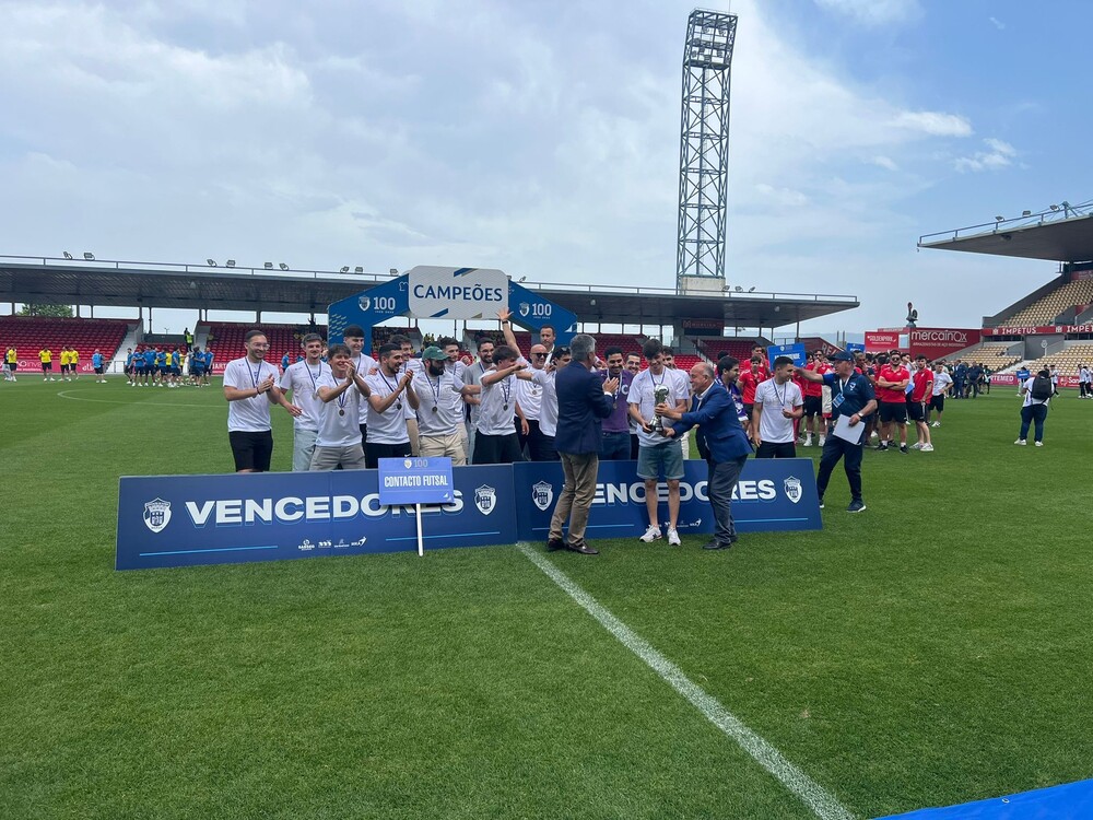 Campeões Distritais