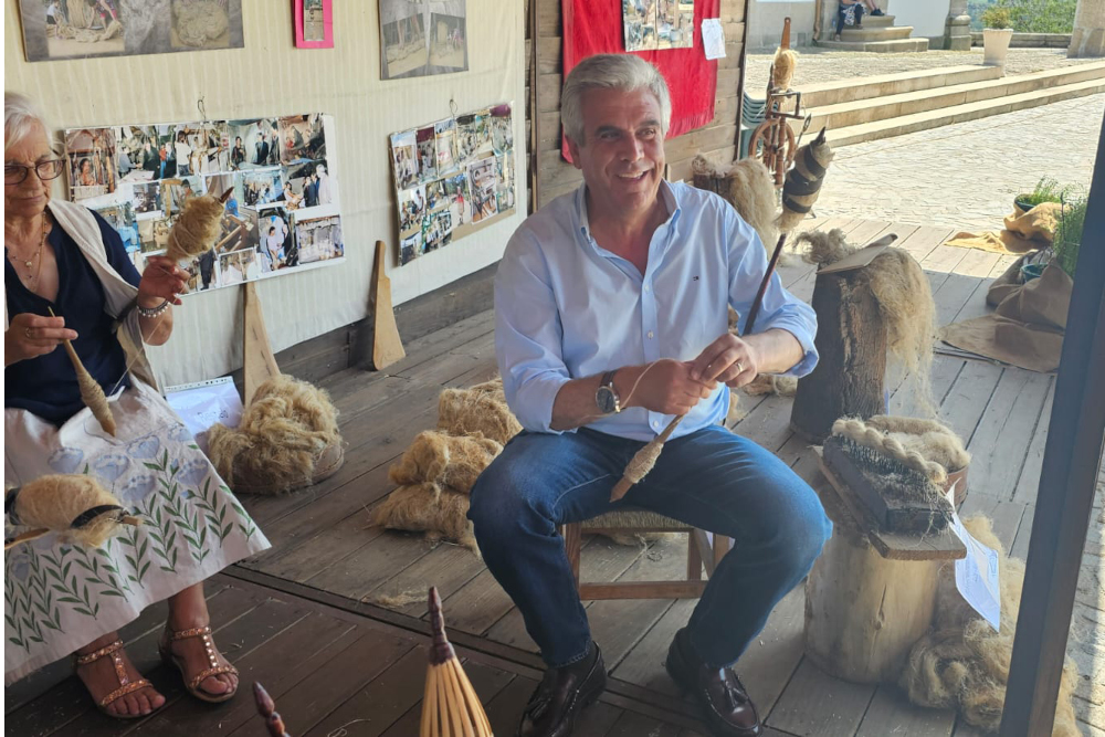 Leia mais sobre Abertura da Exposição do Ciclo do Linho e Produtos Locais em Pedraça