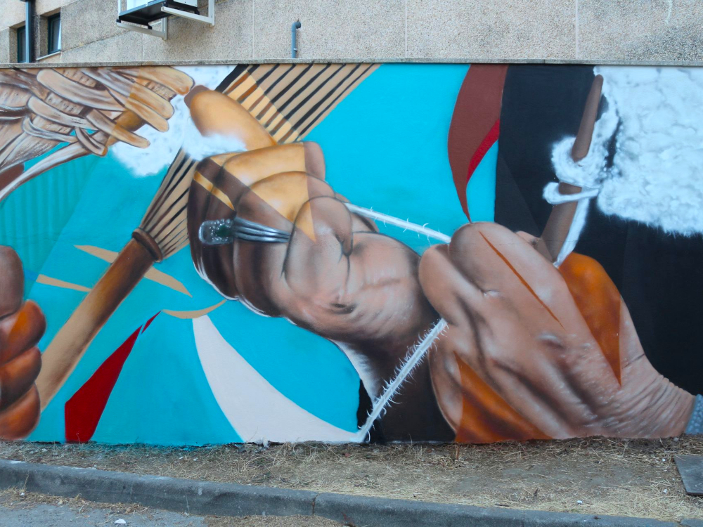 Grafite alusivo aos ofícios e tradições para apreciar no Mercado Municipal