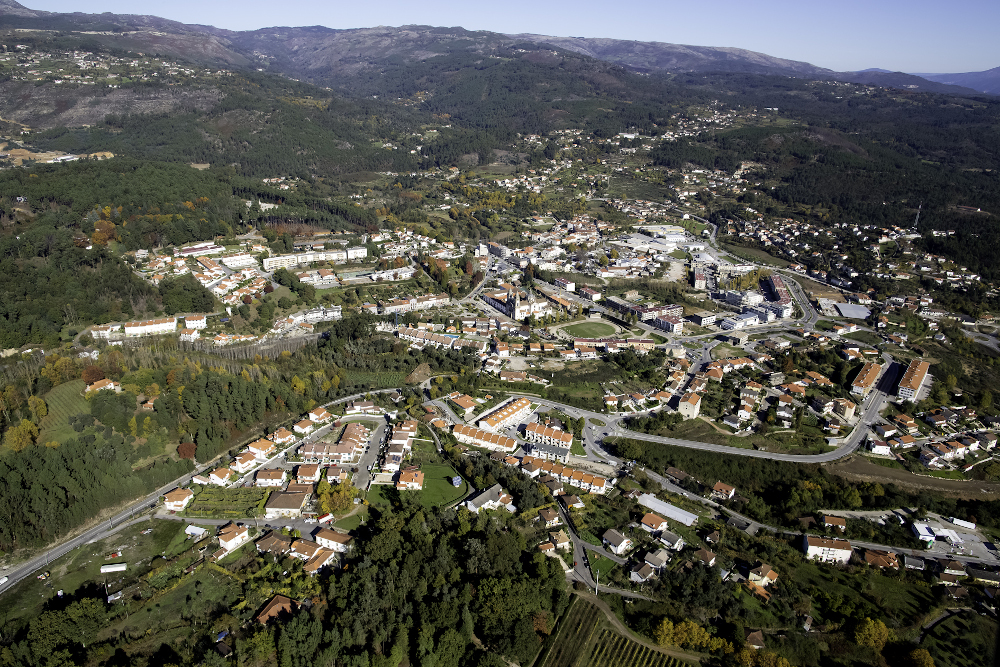 Cabeceiras de Basdto - vista aérea