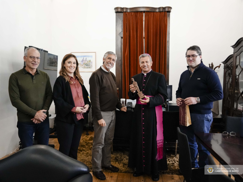 Visita do Bispo Auxiliar da Arquidiocese de Braga