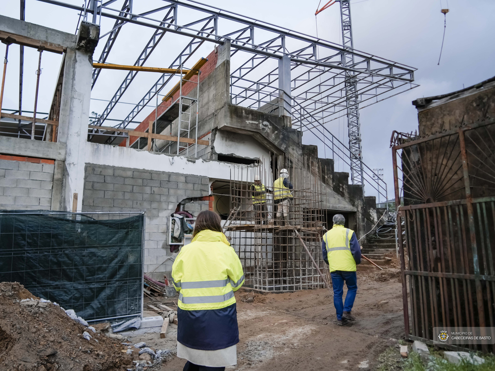 Estádio Municipal António José Queirós Gomes Pereira