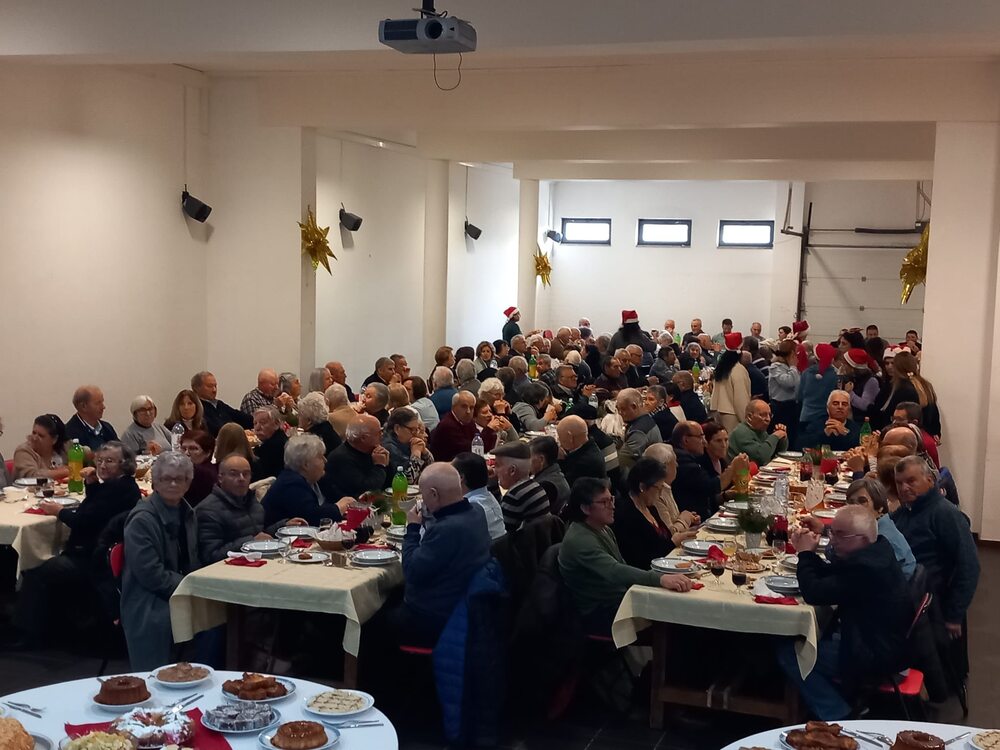 Leia mais sobre Junta de Freguesia de Cavez juntou seniores em convívio natalício