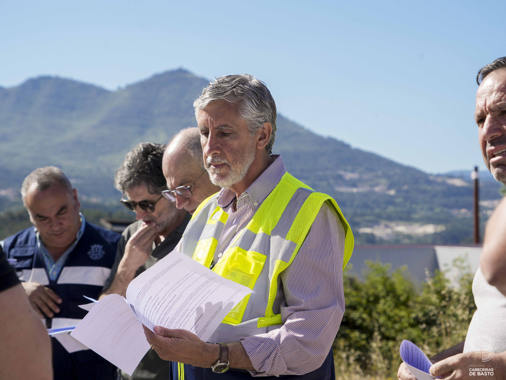 Leia mais sobre Visita à Zona de Acolhimento Empresarial de Vila Nune