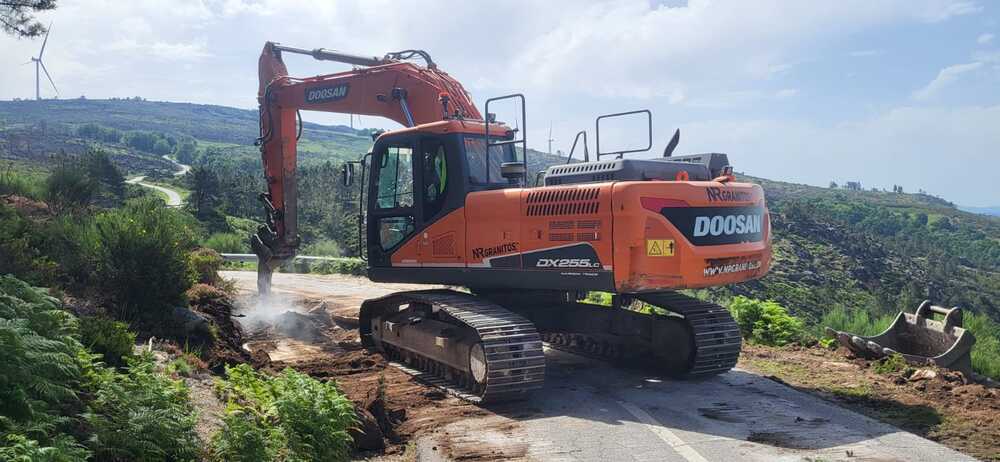 Obras Junho