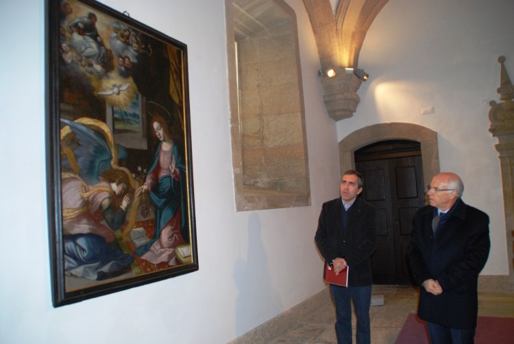 Leia mais sobre Câmara restaura pinturas do Mosteiro de S. Miguel de Refojos